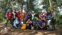 Tim mendaki Gunung Pangrango