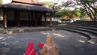 Tempat Pertunjukan seni di luar ruangan (outdoor) yang sangat asri dan nyaman