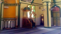 Ruang dalam masjid