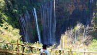 Coban Atau Tumpak Sewu yang berarti bertumpuk seribu