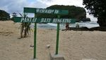 Terpesona Gugusan Karang Pantai Batu Bengkung Malang