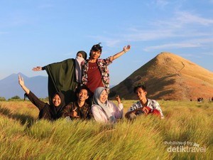 Terpesona Indahnya Pulau Kenawa
