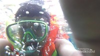 Foto Snorkling di Pantai Sulamadaha