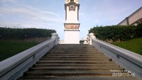 Tugu Peringatan Birch