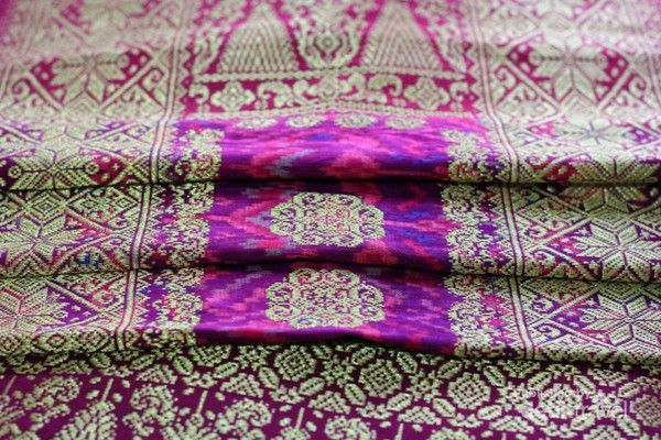 Terpesona Lembaran Kain Sumatera Selatan