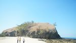Terpesona Pantai Koka nan Eksotis di Maumere