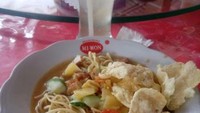 Mie Belitung yang nikmat disantap saat cuaca Panas maupun Hujan