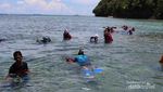 Terpesona Pulau Kakaban