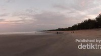 Suasana Pantai Kuta  di pagi hari
