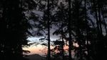 Terpesona Sunset di Gunung Pancar