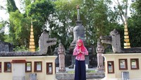 Bagian lain dari vihara