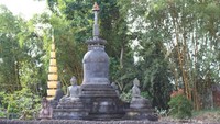 Bagian lain vihara yang juga menarik