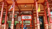 Bagian depan stasiun Hua Hin