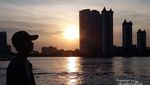 Thailand Punya Sunset Cantik, Tapi di Seberang Mall