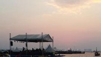 menunggu sunset