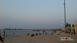 Tidak Pernah Bosan Jalan-jalan ke Pantai Ancol