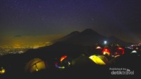 Suasana saat di puncak prau