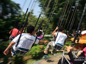 Tips Berfoto di Wahana Permainan di Taman Rekreasi