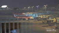 Transit di Bandara Kuala Lumpur