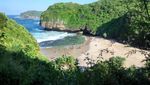 Tips Kemping di Pantai Greweng Gunungkidul