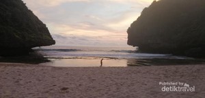 Tips Kemping di Pantai Greweng Gunungkidul