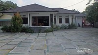 Rumah Tjilik Riwut Gallery & Resto di Jl Sudirman, Palangkaraya
