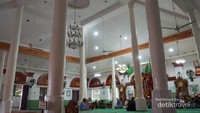 Masjid Suro yang tetap terawat baik.