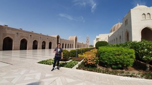 Transit Setengah Hari di Oman, Bisa ke Mana Saja?
