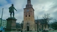 Old city square