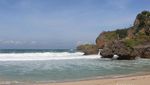 Trekking di Kawasan Pantai, Ini Tempat Serunya