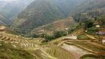 Trekking Menantang di Vietnam, Menembus Kota di Balik Kabut!