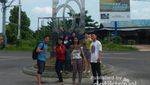 Tugu 1001 Warung Kopi, Lambang Budaya Ngopi di Belitung Timur