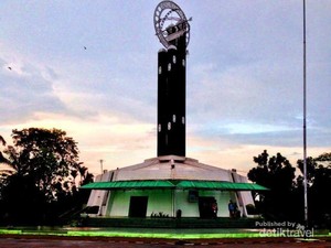 Tugu Khatulistiwa, Ikon Utama Pontianak