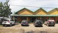Salah satu pondok kuliner yang ada di Ujong Blang