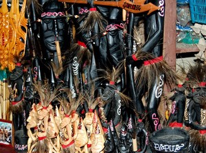 Ukiran Kayu yang Sempurna dari Suku Asmat