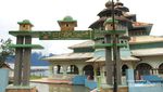 Ummil Qura, Masjid Tua Antik di Tepi Danau Maninjau