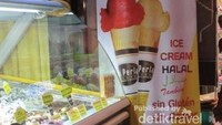 Es krim halal di dekat Plaza Nueva