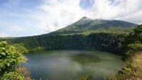 Danau Tolire (Endi Hamid - dTraveler)