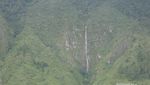 Unik, Air Terjun Berbentuk Hati di Samosir