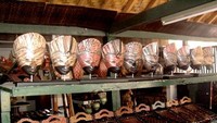 Topeng Kayu Batik (Foto:Wendy S)
