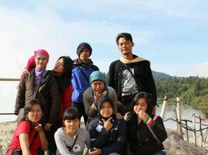 Unik, Kawah di Dieng Bisa Loncat-loncat