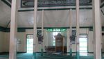 Unik, Masjid Kayu Ini Tak Memiliki Jendela