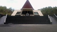 gedung Museum Kars Indonesia