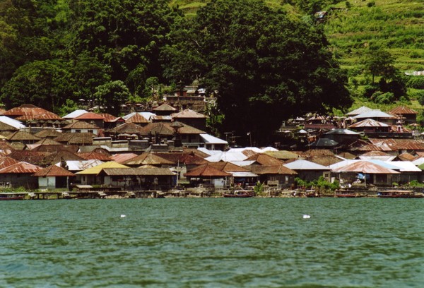 Desa Terunyan (Sumber: javabackpacker.blogspot.com)