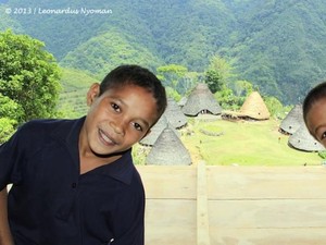 Upacara Adat Penti, Bersyukur Ala Kampung Wae Rebo