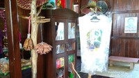 Souvenir khas Kampoeng Ahok