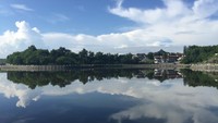 Waduk yang tampak indah