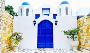 Wah, Cuma Modal Rp 30 Ribu Kamu Bisa ke Santorini Lho!