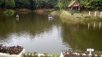 Danau di Bukit Fraser (thequantumsingularity.blogspot.com)
