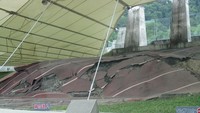 (sumber: internationalnomads.com)